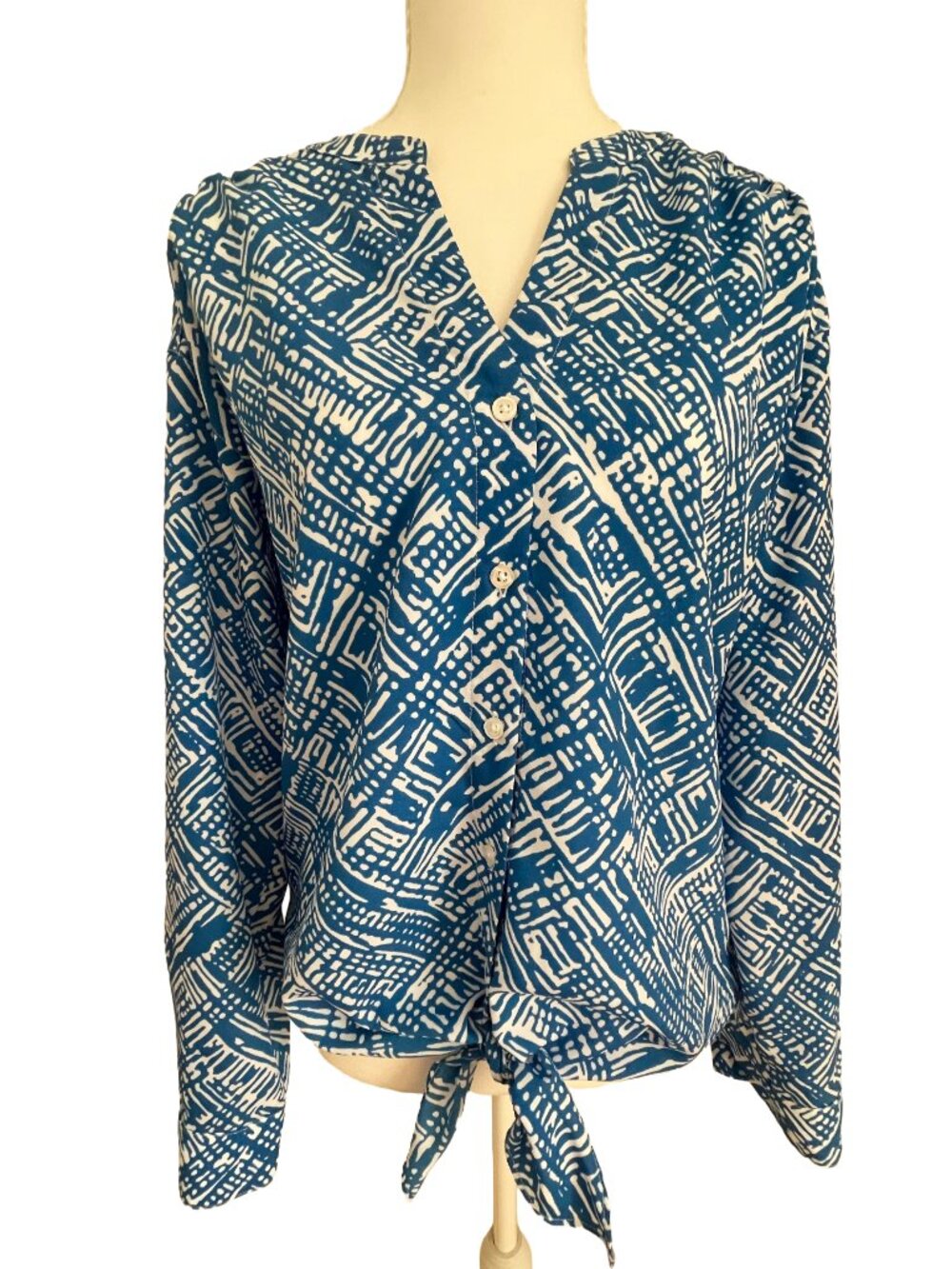 Ann Taylor Blue White Geometric Tie Front Blouse Small